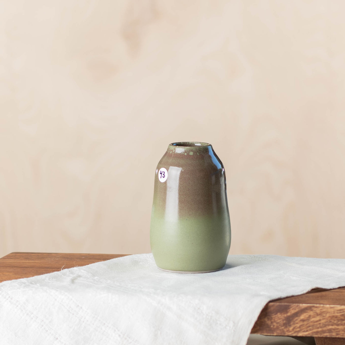 Vase 43